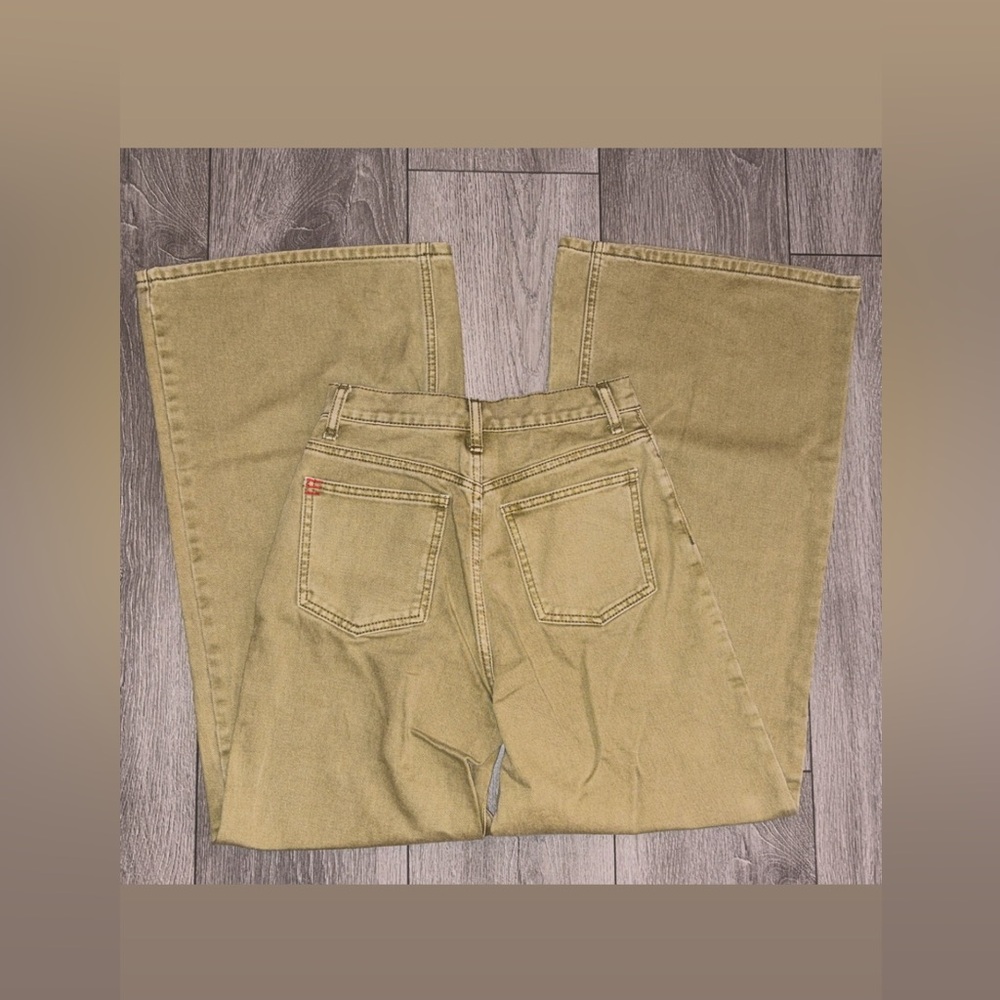 BDG Urban Outfitters Jeans Size 26 Low-A-Wide Hi Rise Mega Flare EUC
